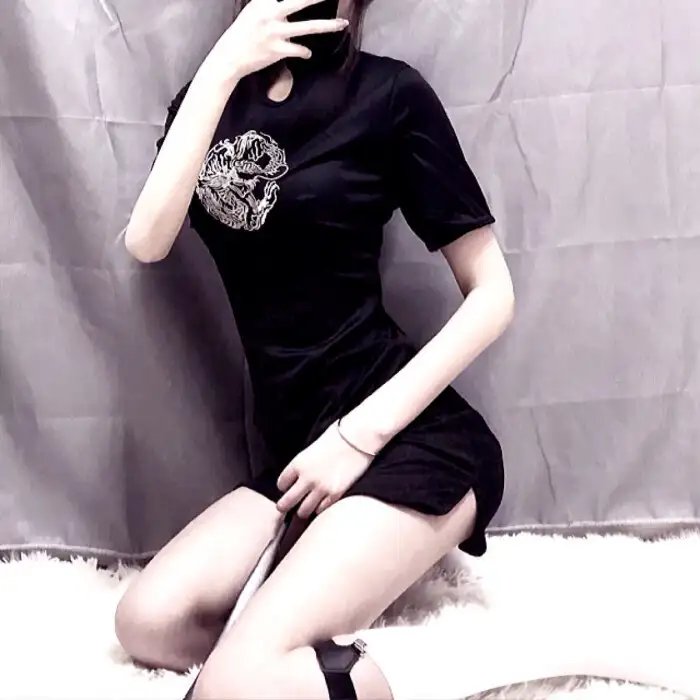黑色疤痕的蓝调